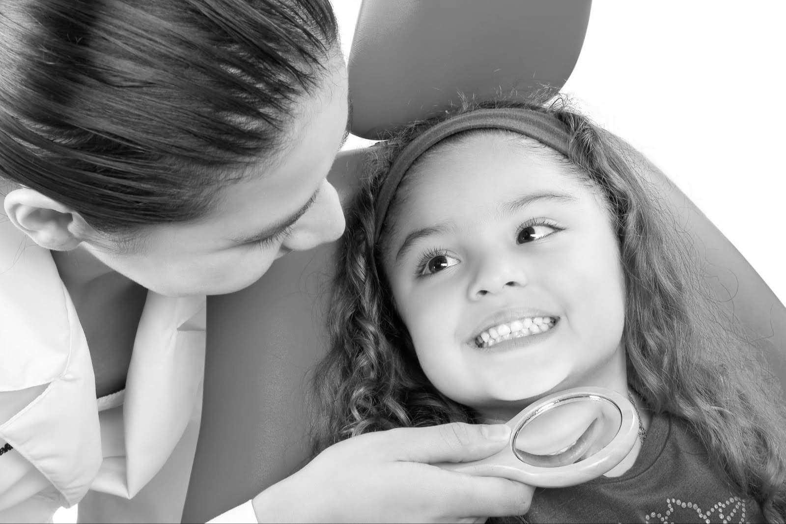 <p>Diagnostico y tratamiento</p><p>en las Anquiloglosias y  Frenillo labial patológico</p>